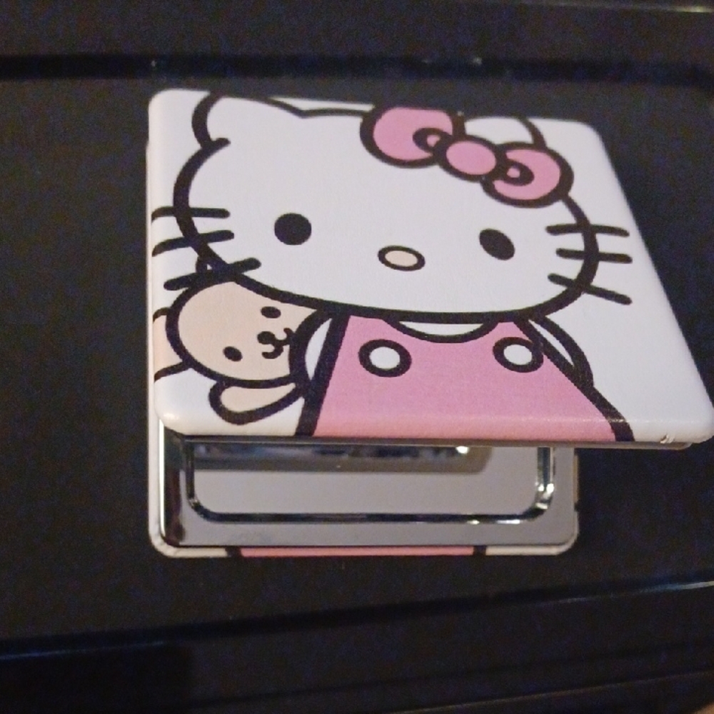 Compact Mirror Hello Kitty Pink